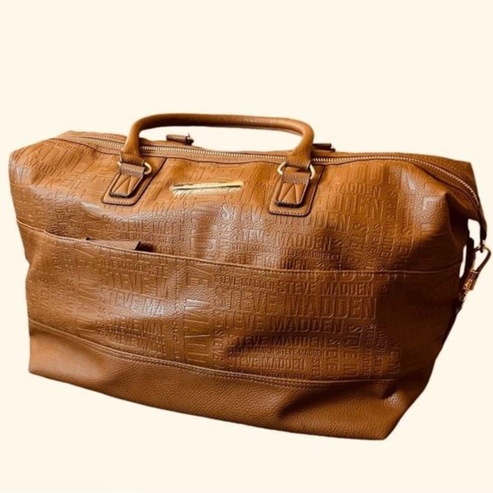 👜 Steve Madden Duffel Bag